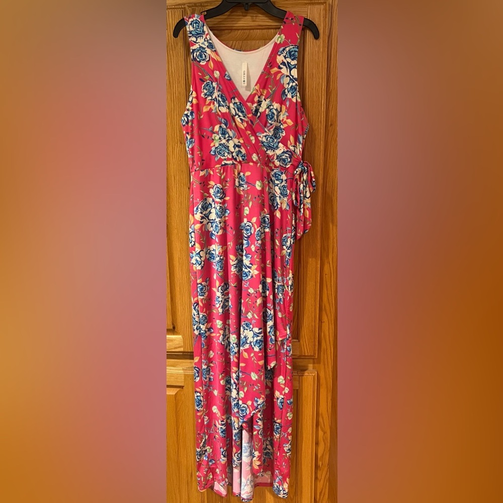 Gilli Maternity Bright Pink Floral Faux Wrap w/Tie Stretchy Maxi Dress‎ Sz Small